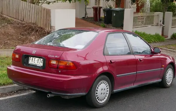 Honda Civic V-4