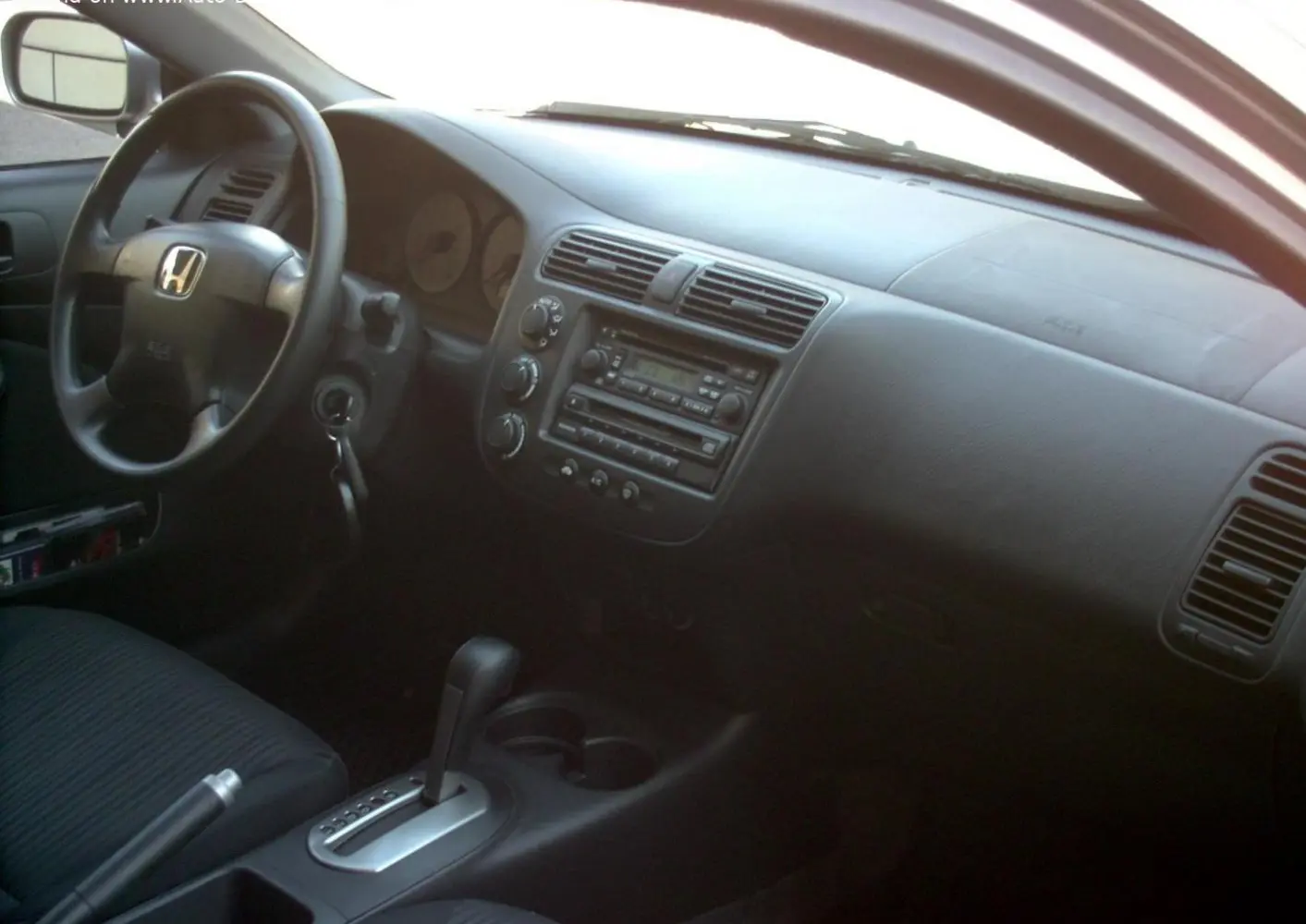 Honda Civic VII Coupe-5