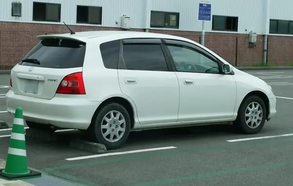 Honda Civic VII Hatchback 5D-2