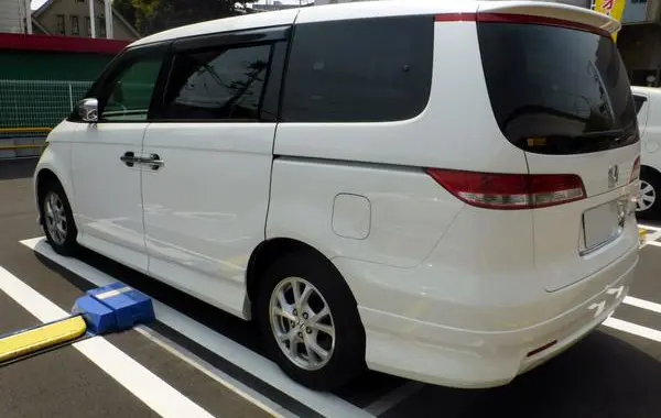 Honda Elysion I-4