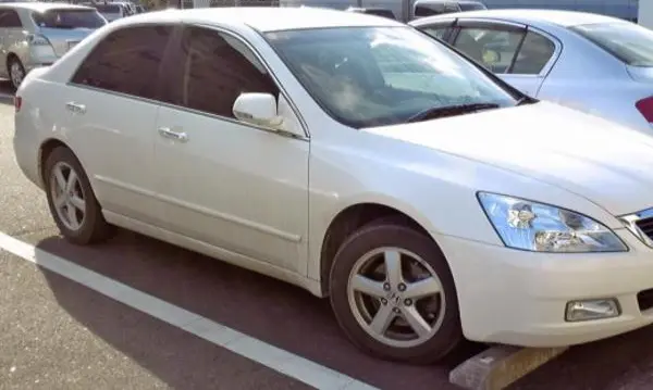 Honda Inspire IV (UC1)