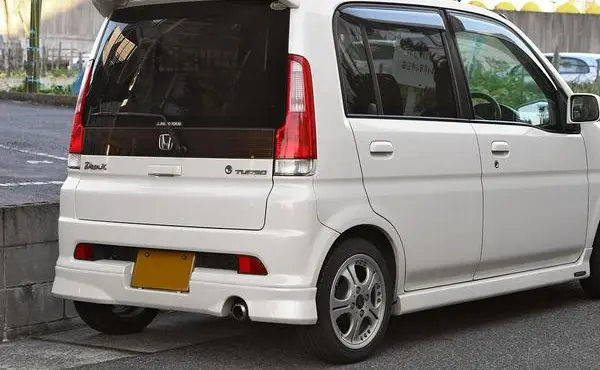 Honda Life III-0