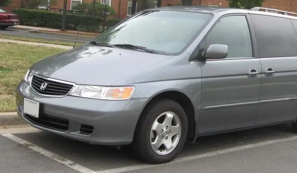 Honda Odyssey II-2