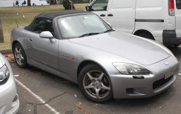 Honda S2000 (AP1)