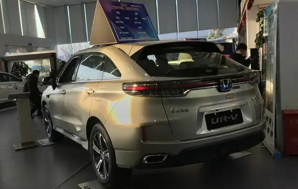 Honda UR-V (facelift 2020)-0