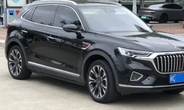 Hongqi HS5
