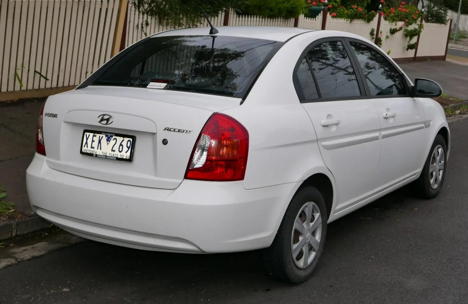 Hyundai Accent III-0