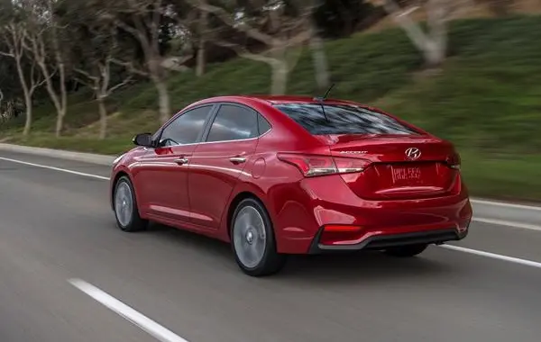Hyundai Accent V-0