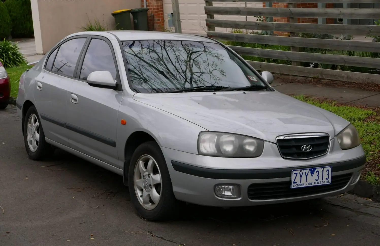 Hyundai Elantra III-5