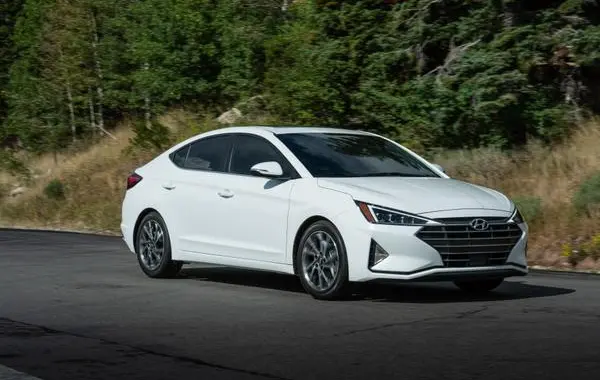 Hyundai Elantra VI (AD, facelift 2019)