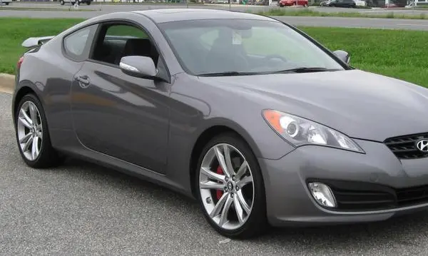 Hyundai Genesis Coupe-2