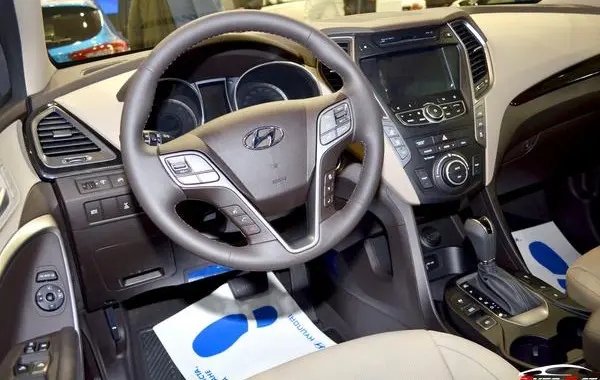 Hyundai Grand Santa Fe (NC)-7