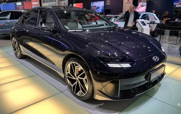 Hyundai IONIQ 6-0