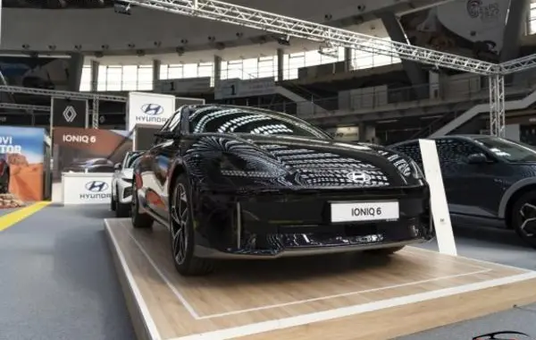Hyundai IONIQ 6-3