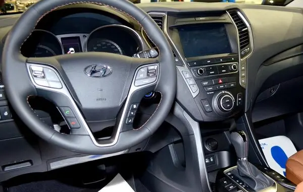 Hyundai Santa Fe III (DM, facelift 2015)-6