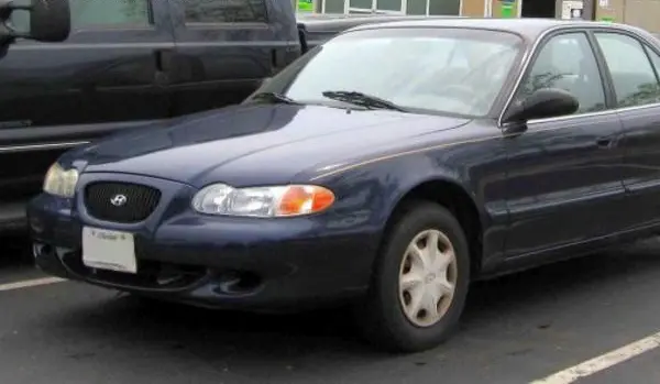 Hyundai Sonata III (Y3, facelift 1996)