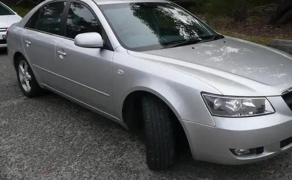 Hyundai Sonata V (NF)-0