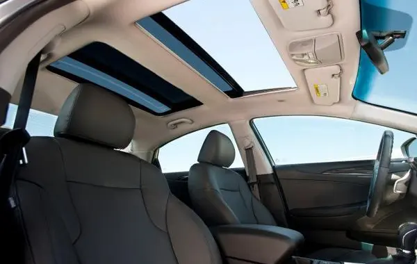 Hyundai Sonata VI (YF)-2