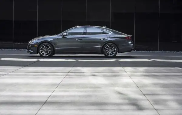 Hyundai Sonata VIII (DN8)-5