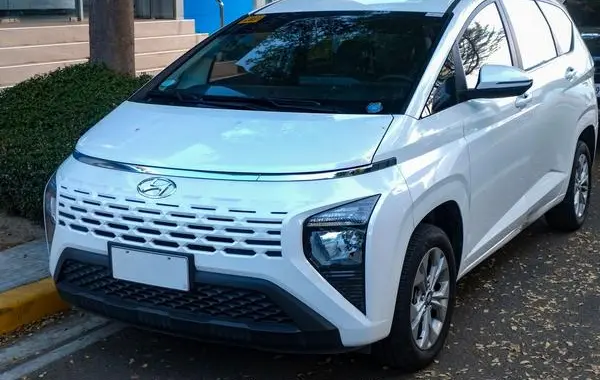 Hyundai Stargazer-3