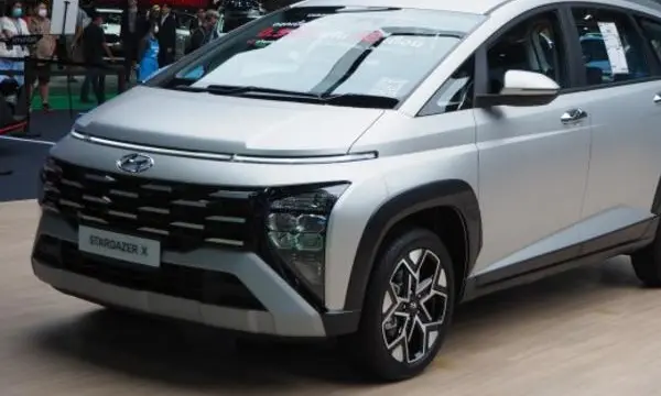 Hyundai Stargazer X