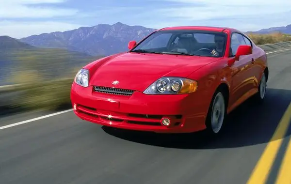 Hyundai Tiburon II (GK)-8
