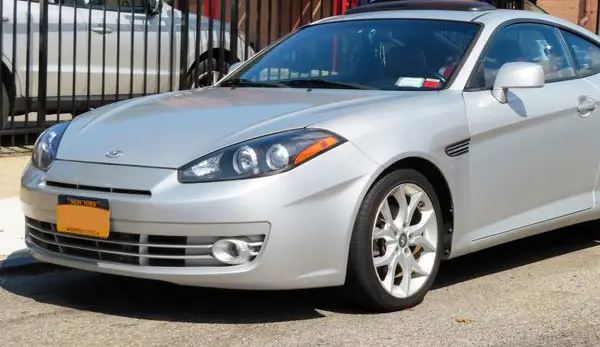 Hyundai Tiburon II (GK, facelift 2006)-3