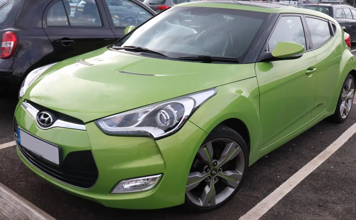 Hyundai Veloster-12