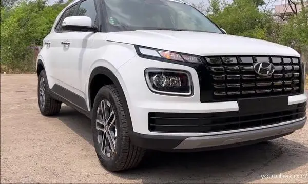 Hyundai Venue (facelift 2022)-1
