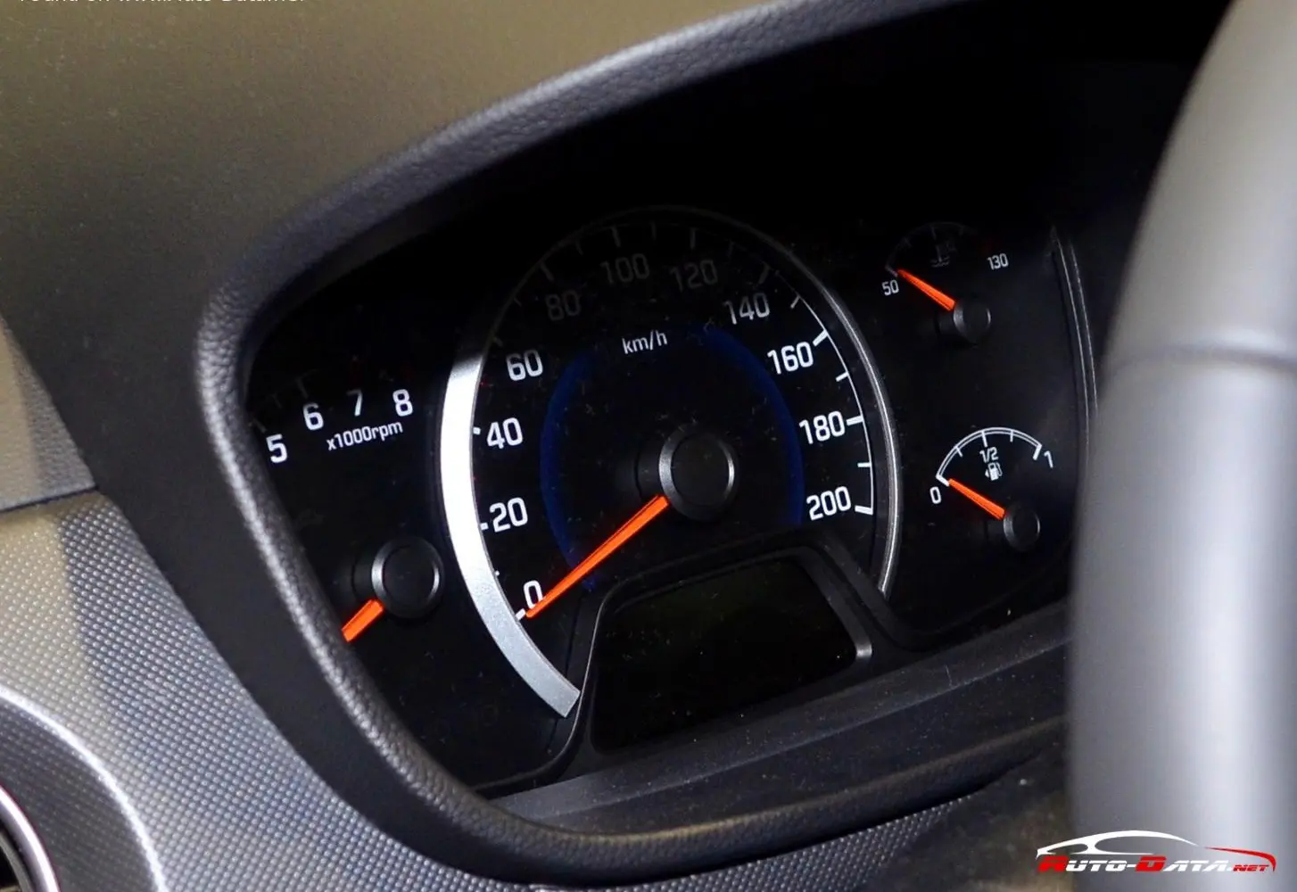 Hyundai i10 II-12
