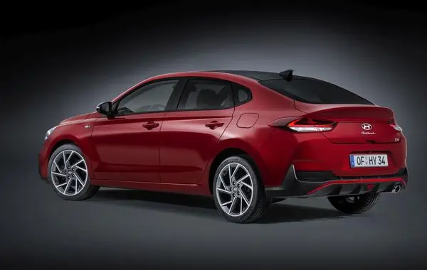 Hyundai i30 III Fastback (facelift 2020)-0