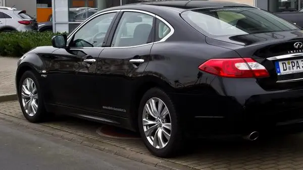 Infiniti M IV (Y51)-7