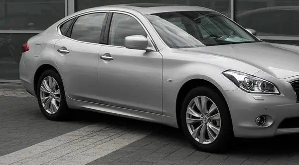 Infiniti M IV (Y51)-5