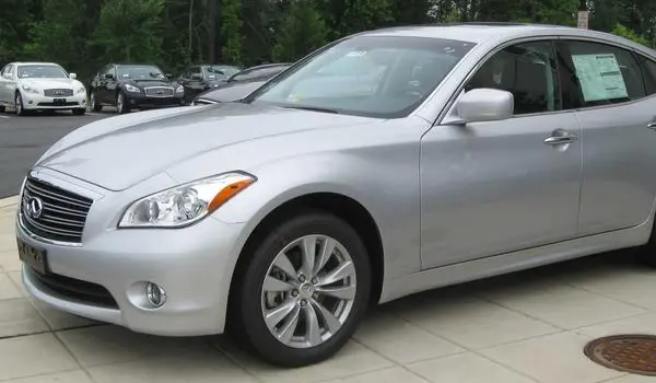 Infiniti M IV (Y51)-4