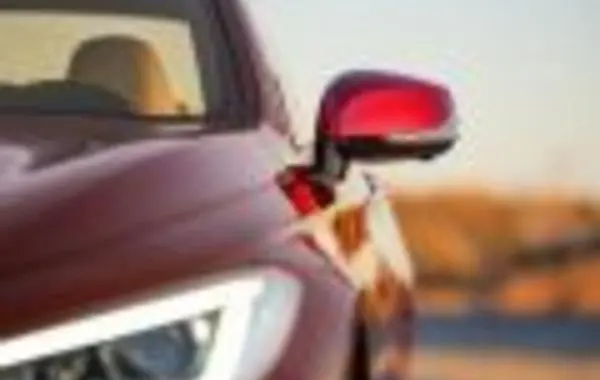 Infiniti Q60 II Coupe-2