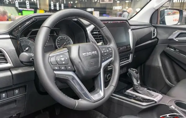 Isuzu D-Max III Space Cab-2