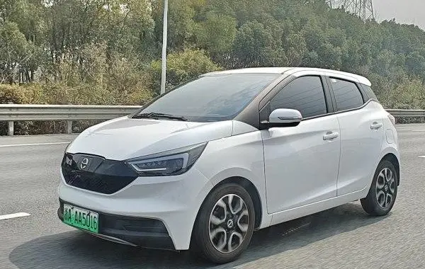 JMEV EV3