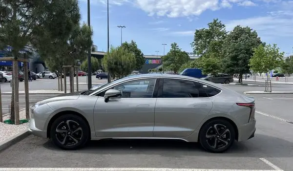 JMEV EVeasy Limo-1