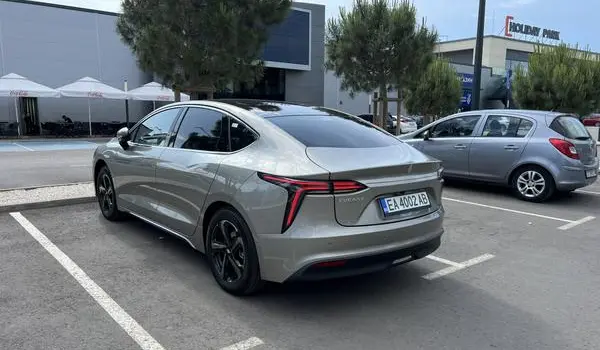 JMEV EVeasy Limo-2