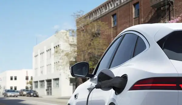 Jaguar E-Pace (facelift 2020)-0