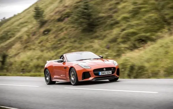 Jaguar F-type Convertible (facelift 2017)-6