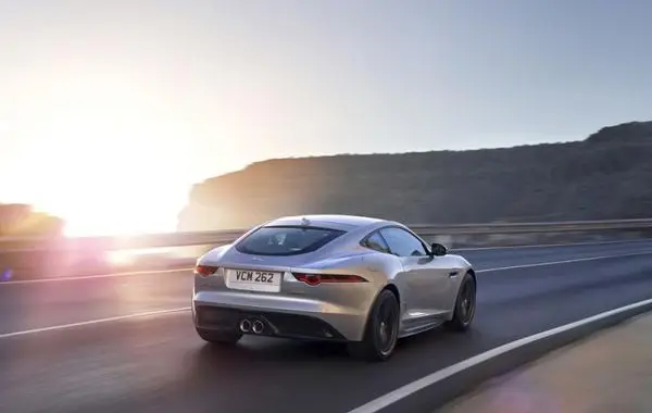 Jaguar F-type Coupe (facelift 2017)-4