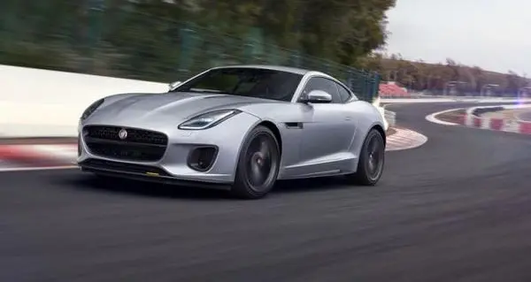 Jaguar F-type Coupe (facelift 2017)-6
