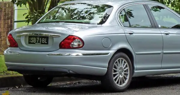 Jaguar X-type (X400)-2