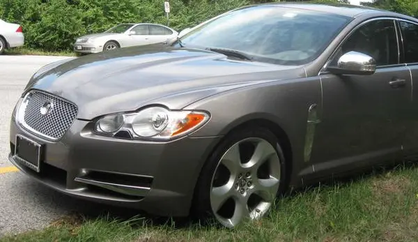 Jaguar XF (X250)-1
