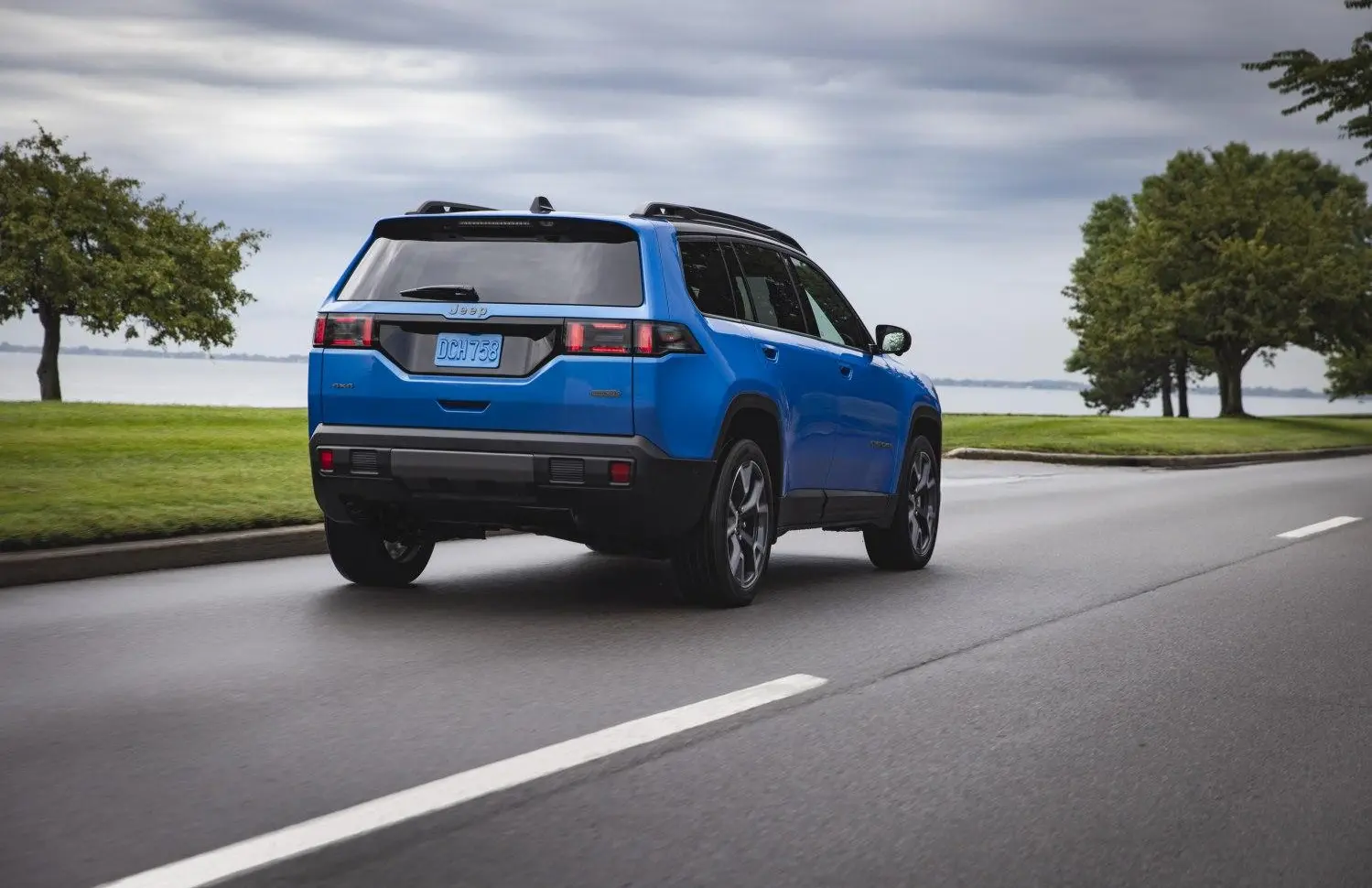 Jeep Cherokee VI (KM)-8