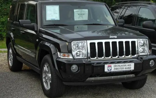Jeep Commander (XK)-6