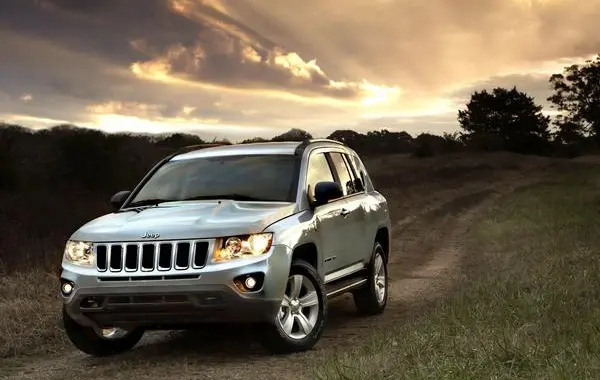Jeep Compass I (MK, facelift 2011)-4