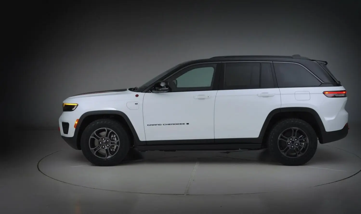 Jeep Grand Cherokee V (WL, facelift 2025)-1