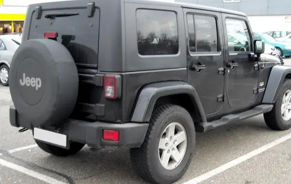 Jeep Wrangler III Unlimited (JK)-8